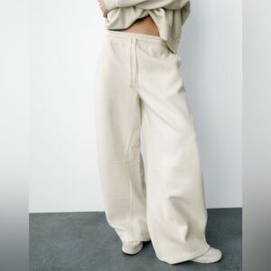 Zara Cream Wide Leg Baggy Tracksuit SweatPants Joggers Medium